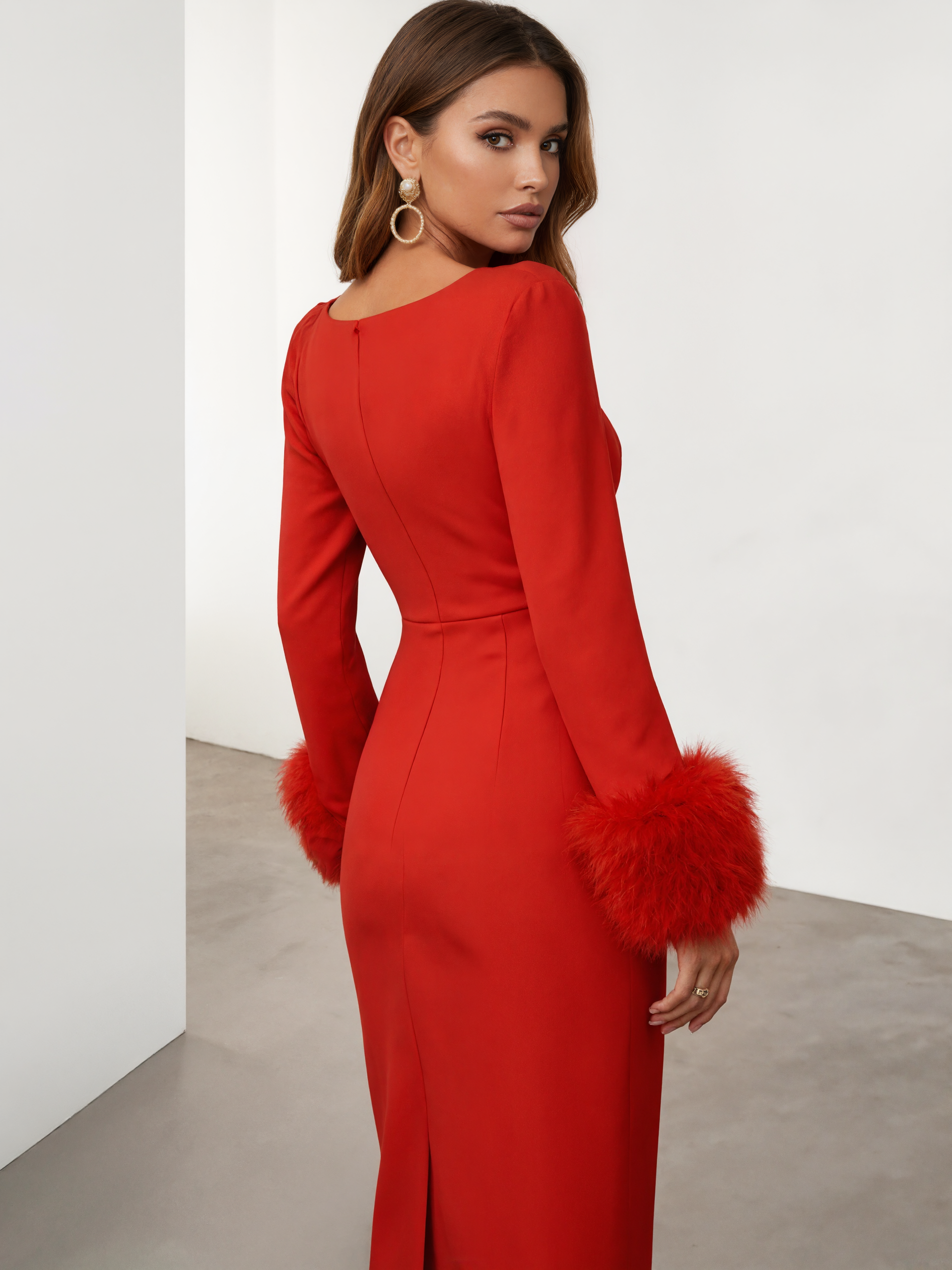 Red Fur Knot Classic Sweetheart Neckline feather trimmed dres Long Sleeve Sheath Midi Dress