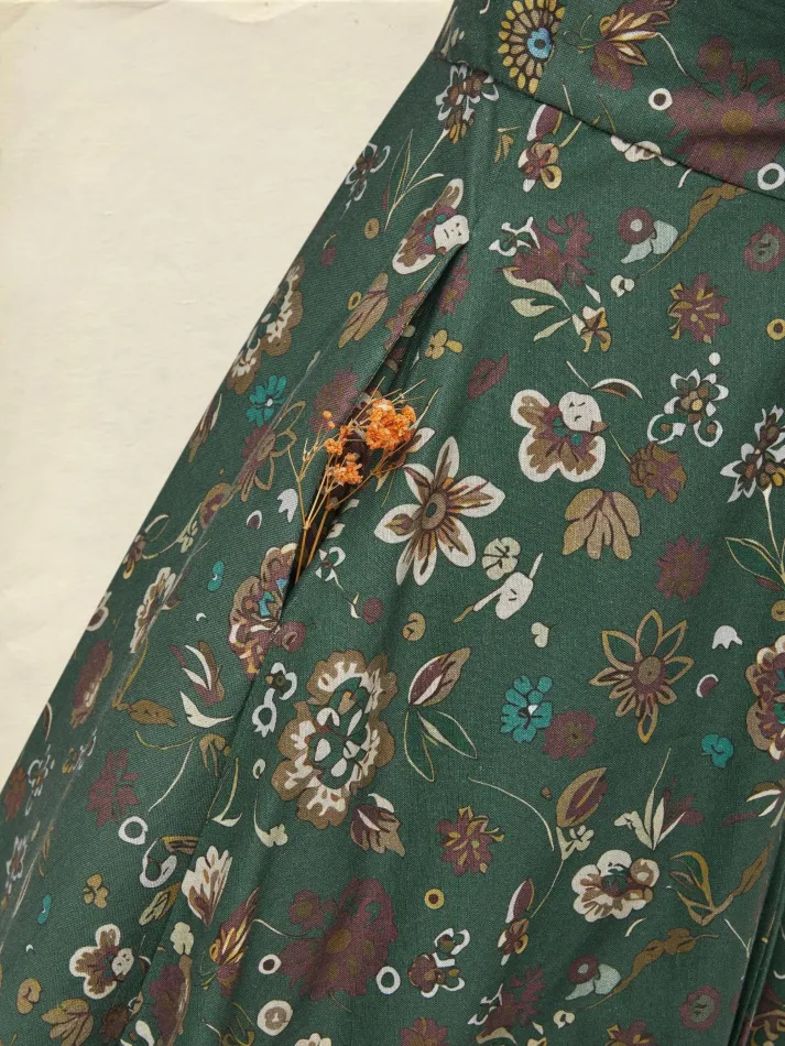 Midi Linen Dress, Long Sleeves, Square Neck, Paisley, Vintage, Green