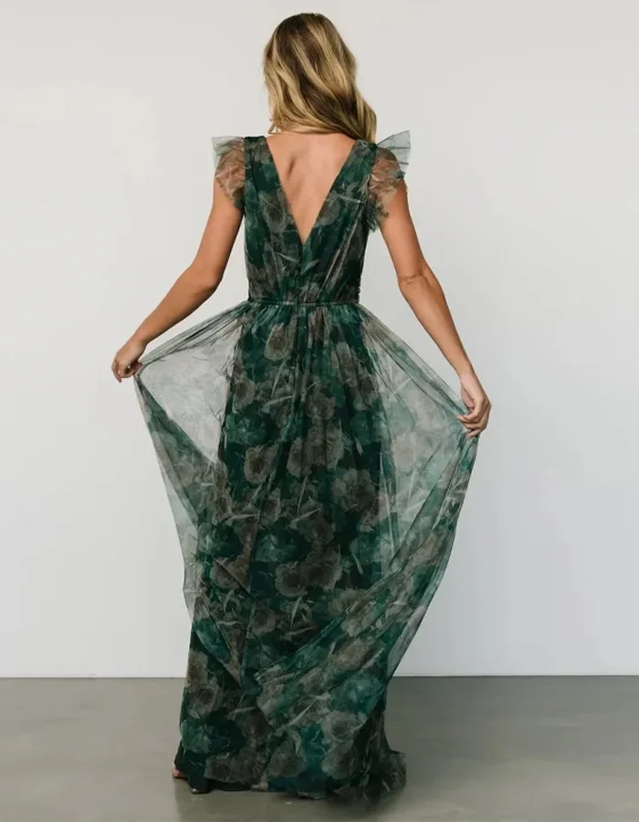 Romantic Green Tulle Gown with Ruffled Sleeves and Plunging Neckline