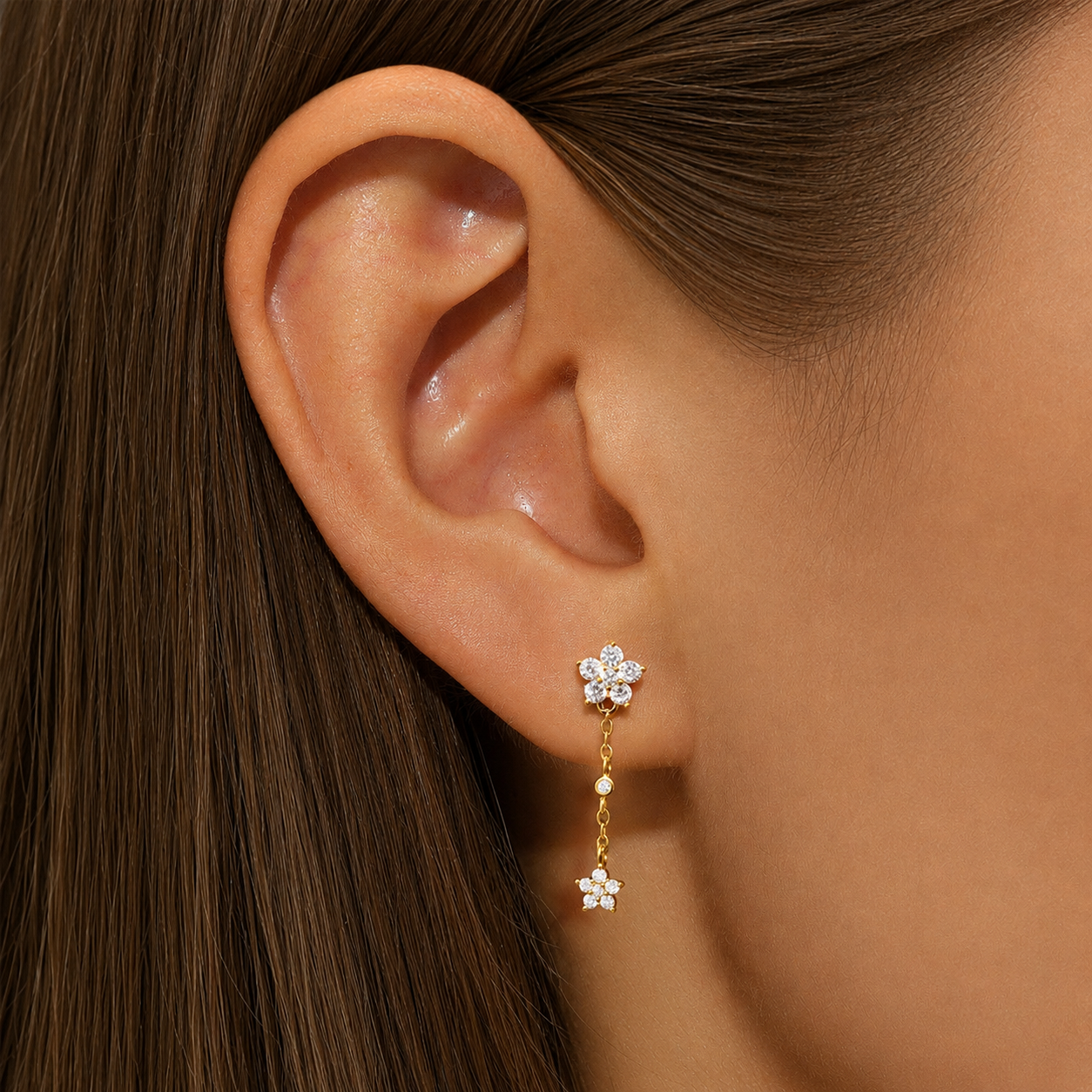 Tiny ‌Floral Chain Earrings‌