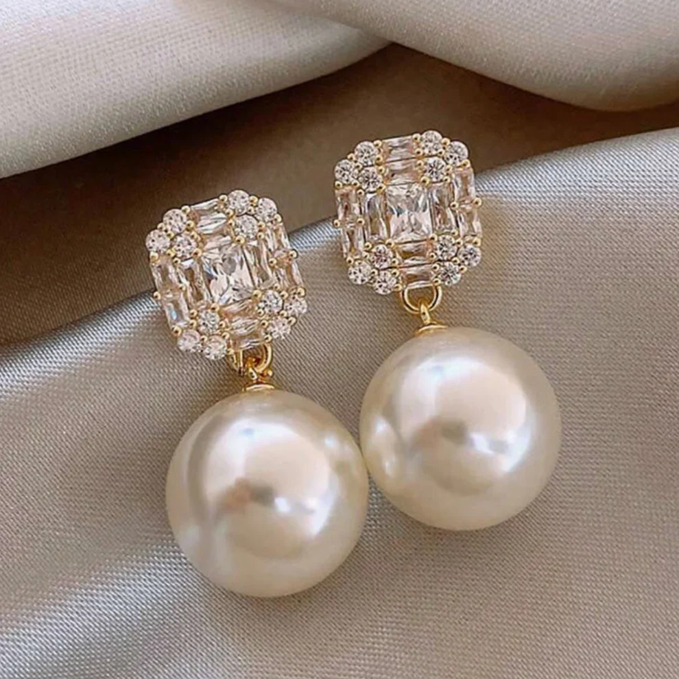 Support Breast Cancer Awareness | Hope Glow Pearl Earrings |  Buy 1 Pair Get 1 Pair FREE Today