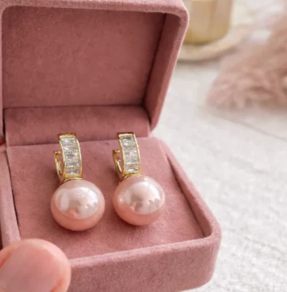 Support Breast Cancer Awareness | Blush Pearl Earrings | 1+1 Free Today