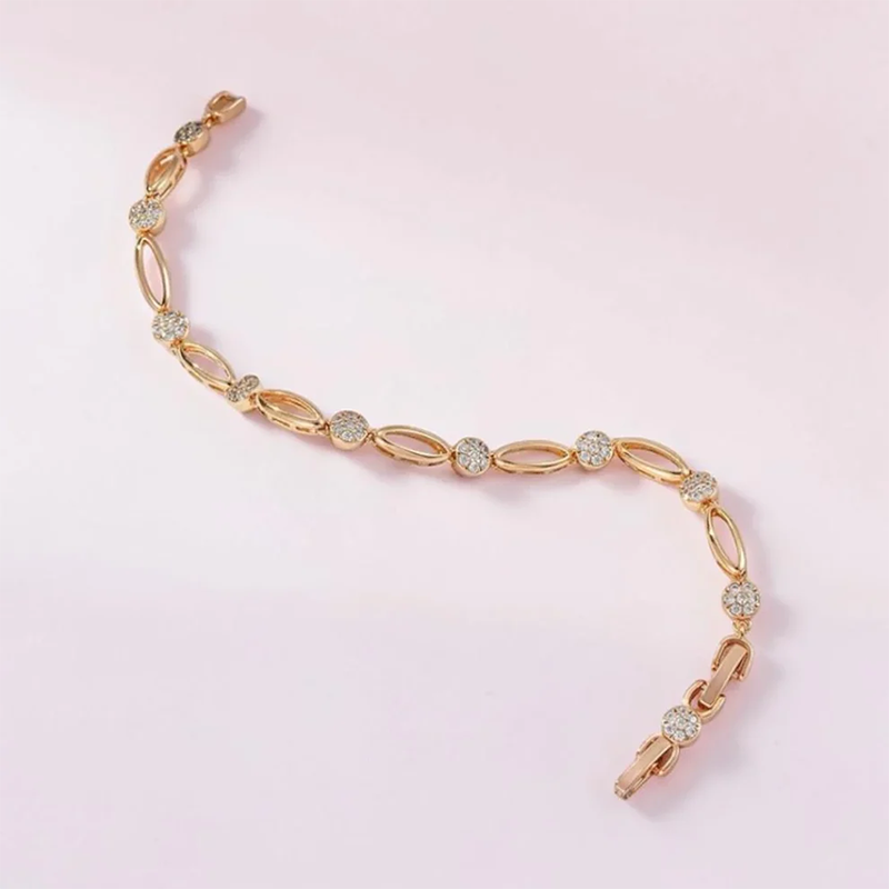 Support Breast Cancer Awareness | Celeste Diamond Link Bracelet