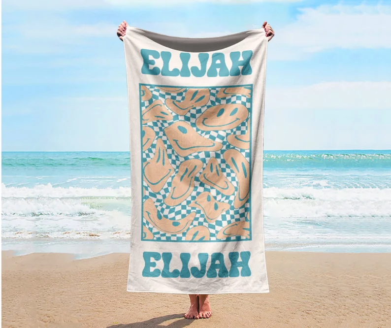 🌞 Personalized Vintage-Inspired Beach Towel With Name🎨