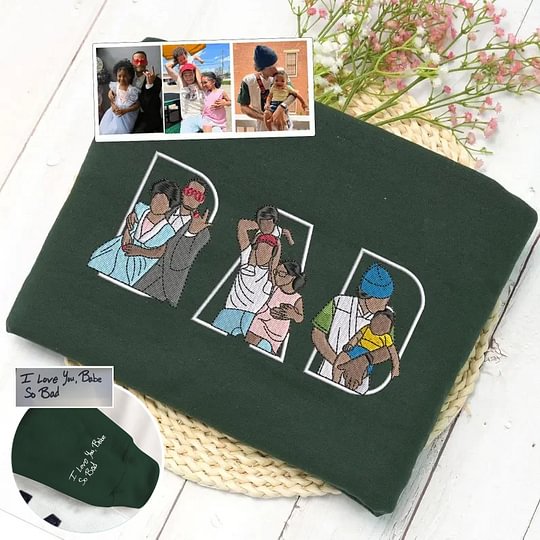 🎨💖 Custom Family Portrait Embroidered Sweatshirt – A Special Gift for Mom and Dad Featuring Kids' Drawing & Nicknames on Sleeves