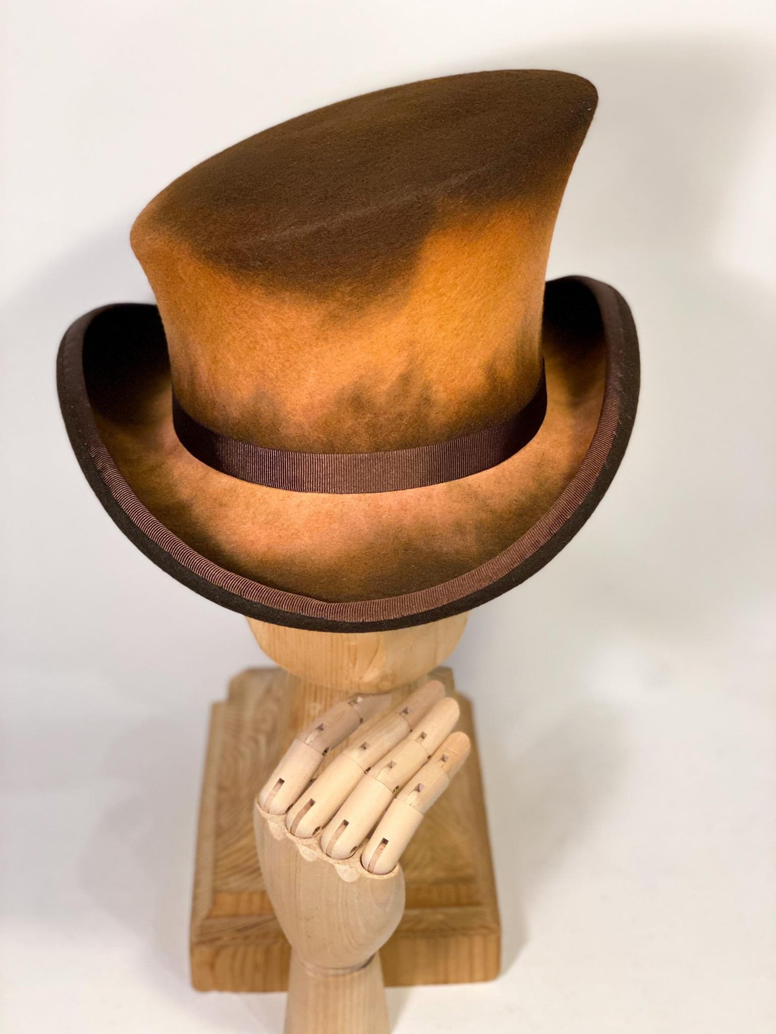 Sfumato Asymmetric top hat
