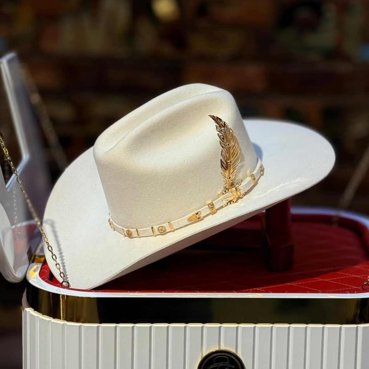 Limited Edition Jerarch Cowboy Hat Platinum Deluxe