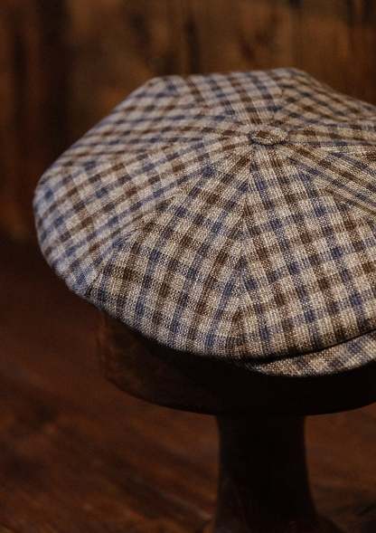 Ridgmount Baker Boy - (Narrow Width) Brown & Navy Gingham