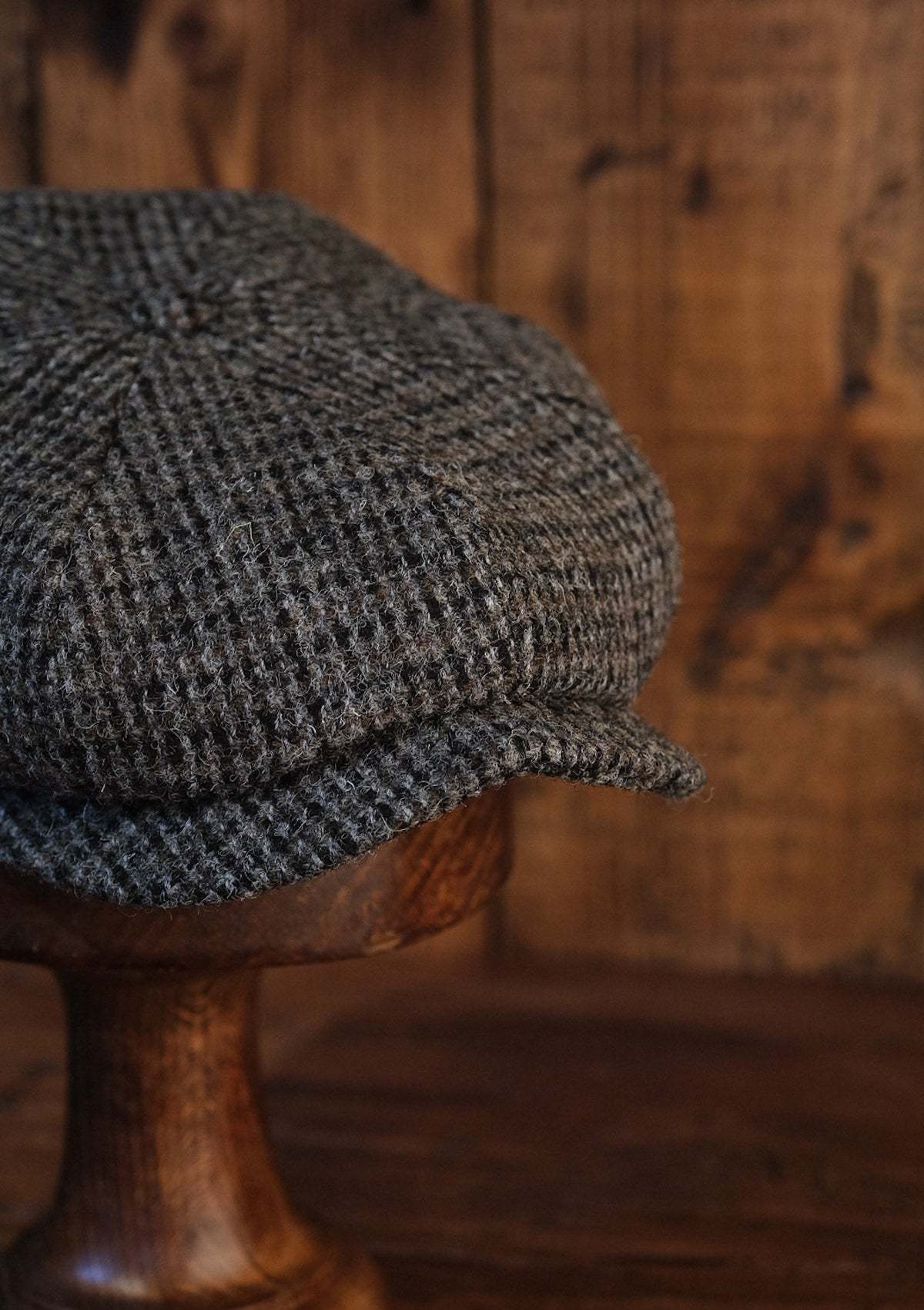 Ridgmount Baker Boy (Narrow Width) Grey Harris Tweed
