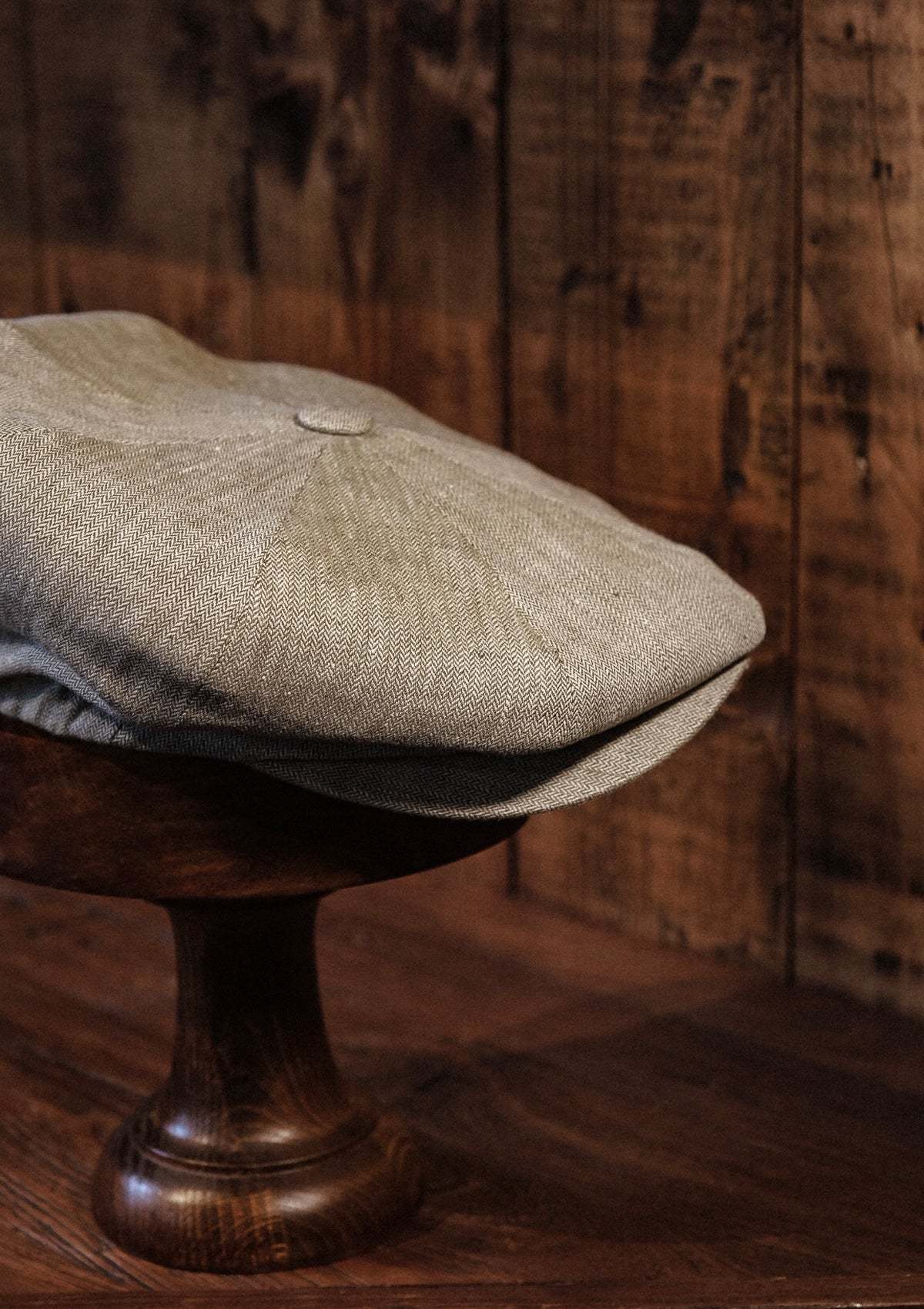 Stanton Baker Boy - (Wide-Width) Dried Sage Linen
