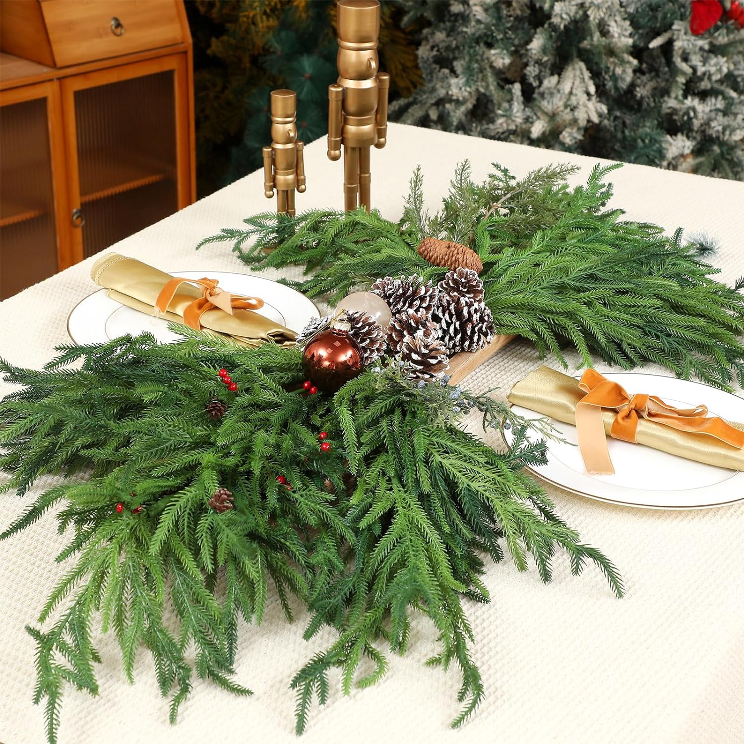 š„Only $7.99š„The Best Holiday Greenery - Realistic Norfolk Pine Stems