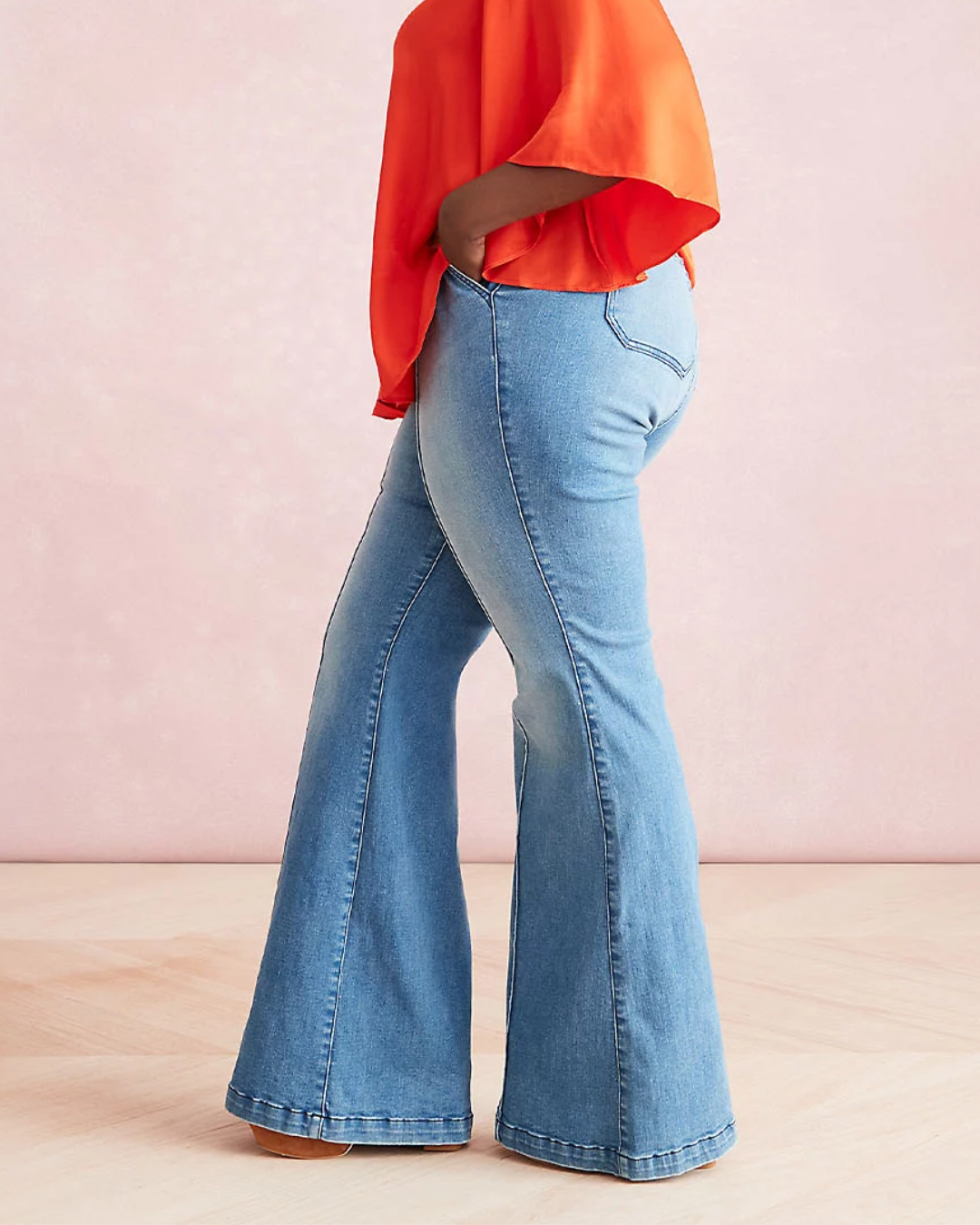 Signature Fit High-Rise Ultra Flare Jeans