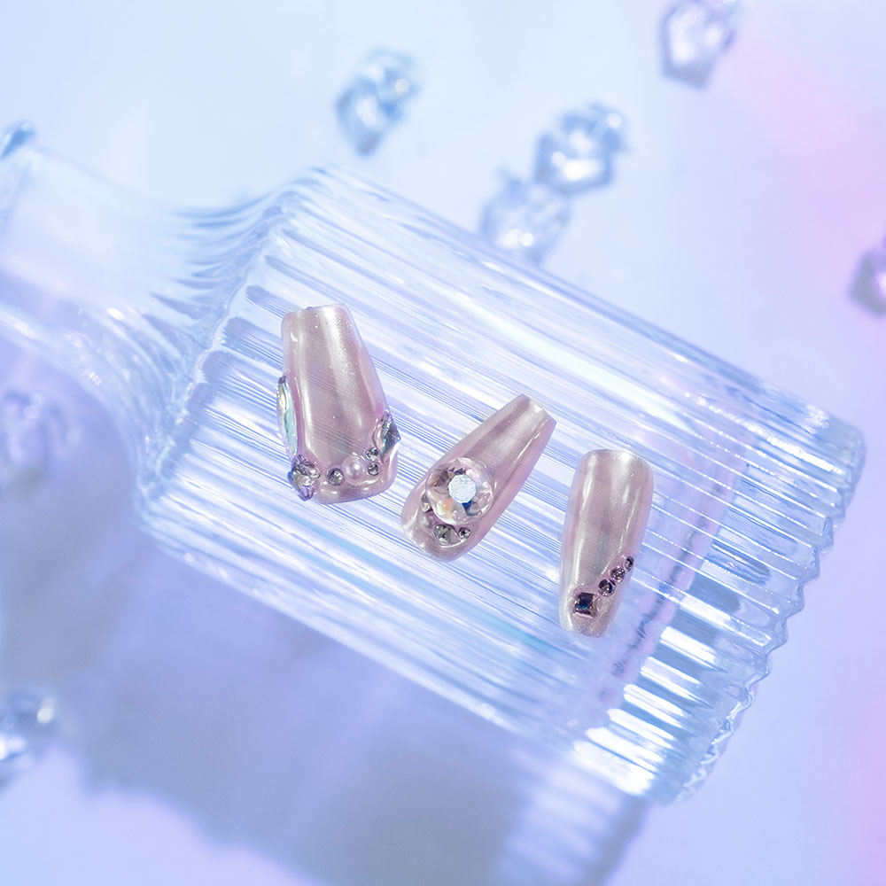 Pearl Glamour Press-On Nails | Iridescent Base with Crystal Embellishments