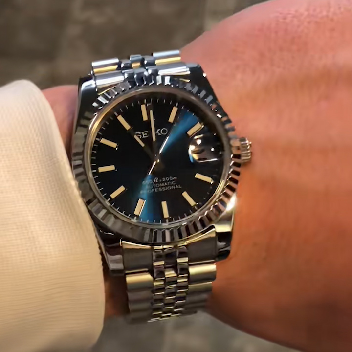 Royal Blue Dial