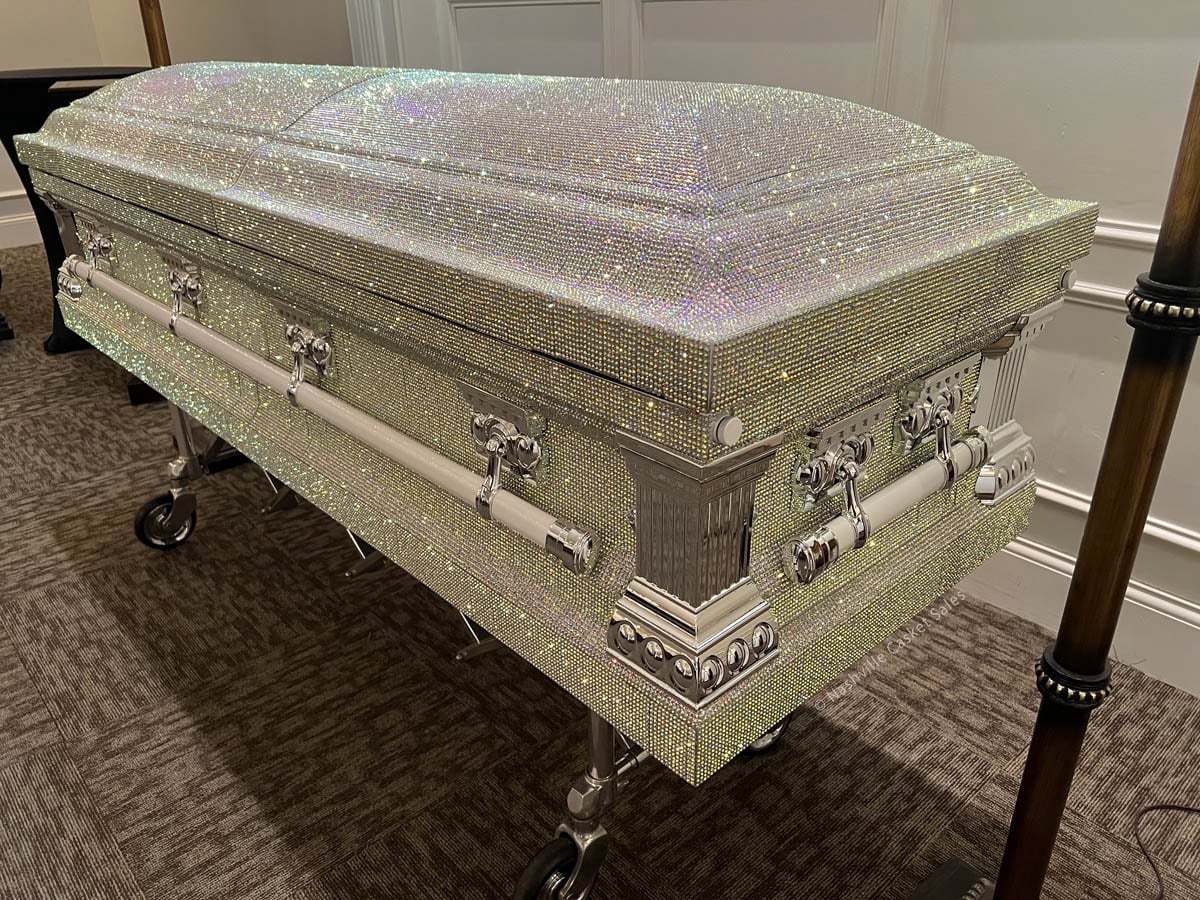 Diamond caskets