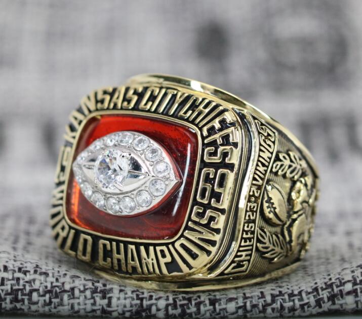 1969 Kansas City Chiefs NFL Super Bowl Championship ring