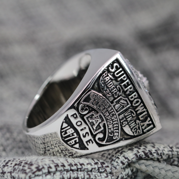 1976 Oakland Raiders NFL Super Bowl Championship Ring