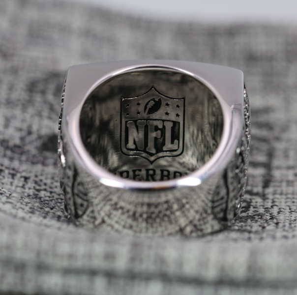 1976 Oakland Raiders NFL Super Bowl Championship Ring