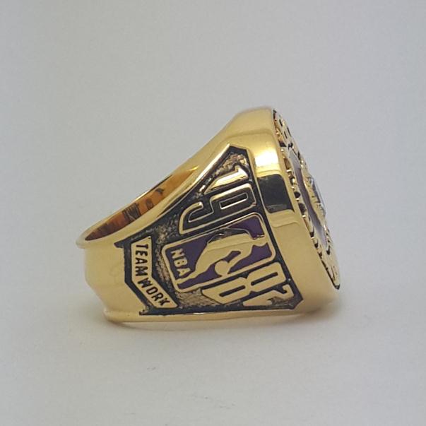 1982 Los Angeles Lakers NBA Basketball Championship Ring