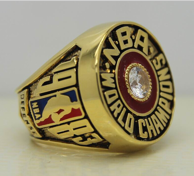 1983 Philadelphia 76ers NBA Basketball Championship Ring