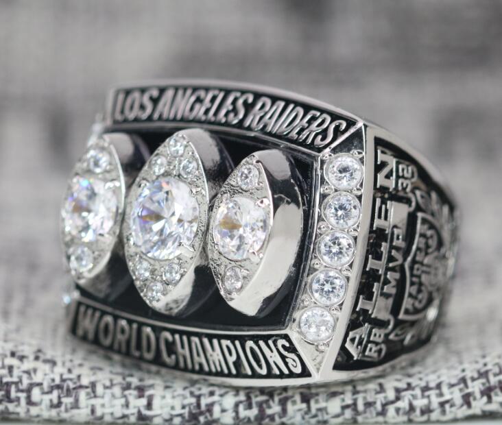 1983 Los Angeles Raiders NFL Super Bowl Championship Ring