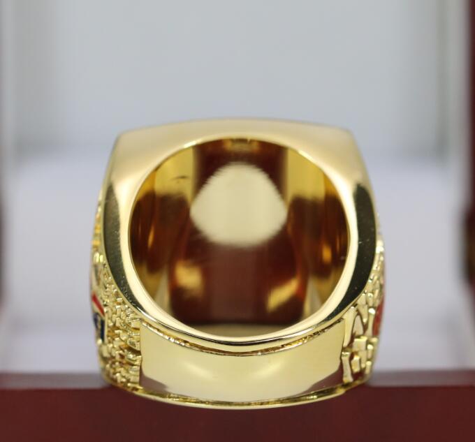 1996 Chicago Bulls NBA Basketball Championship Ring