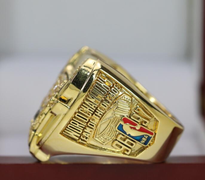 1997 Chicago Bulls NBA Basketball Championship Ring
