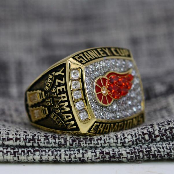 1998 Detroit Red Wings NHL Stanley Cup Championship Ring