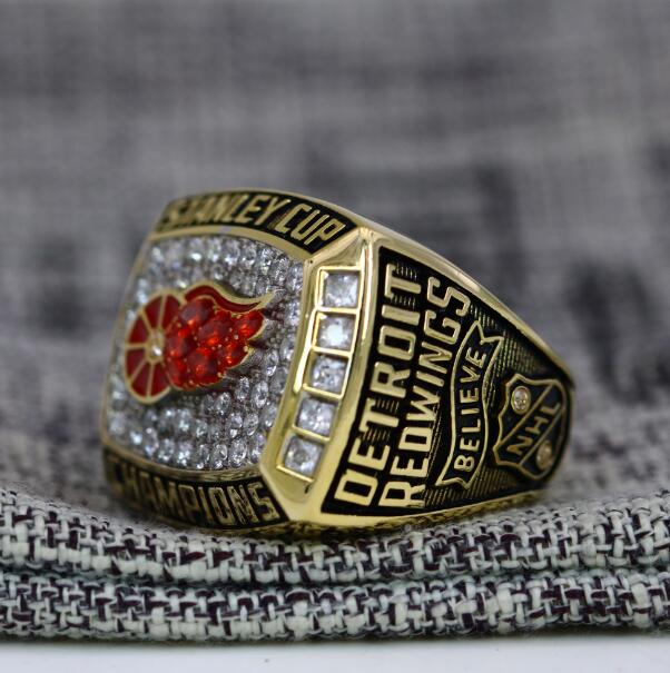 1998 Detroit Red Wings NHL Stanley Cup Championship Ring
