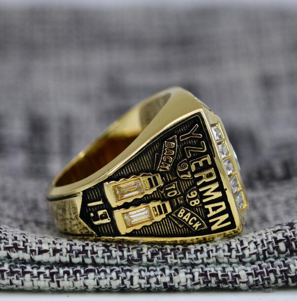 1998 Detroit Red Wings NHL Stanley Cup Championship Ring