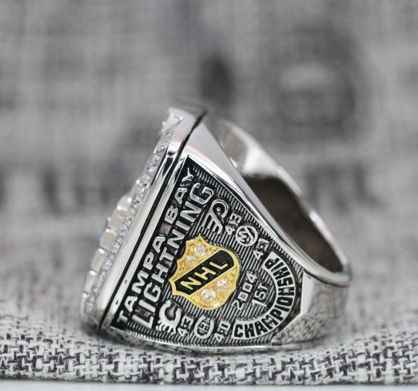 2004 Tampa Bay Lightning NHL Stanley Cup Championship Ring