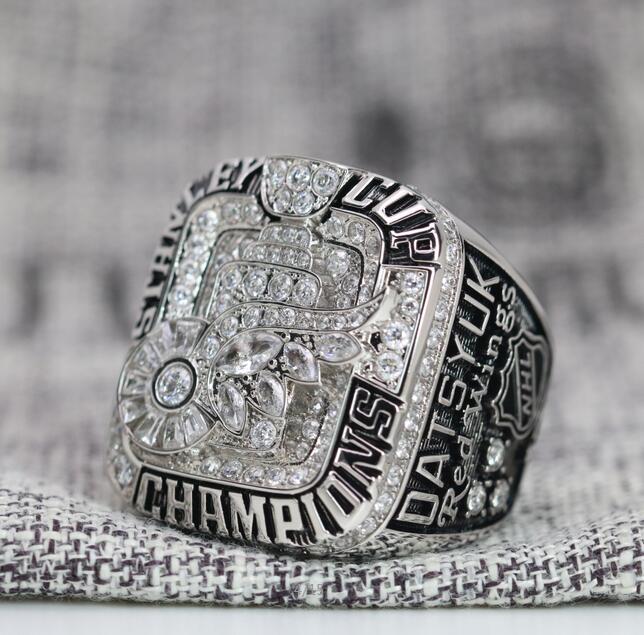 2008 Detroit Red Wings NHL Stanley Cup Championship Ring
