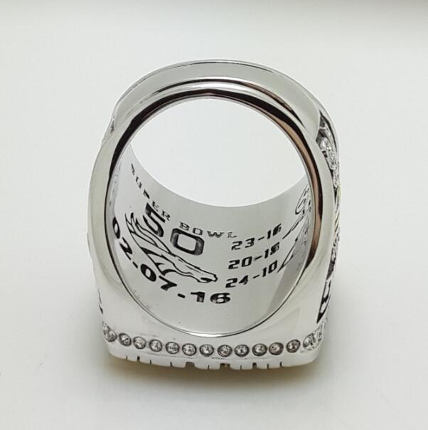 2015 Denver Broncos NFL Super Bowl Championship Ring