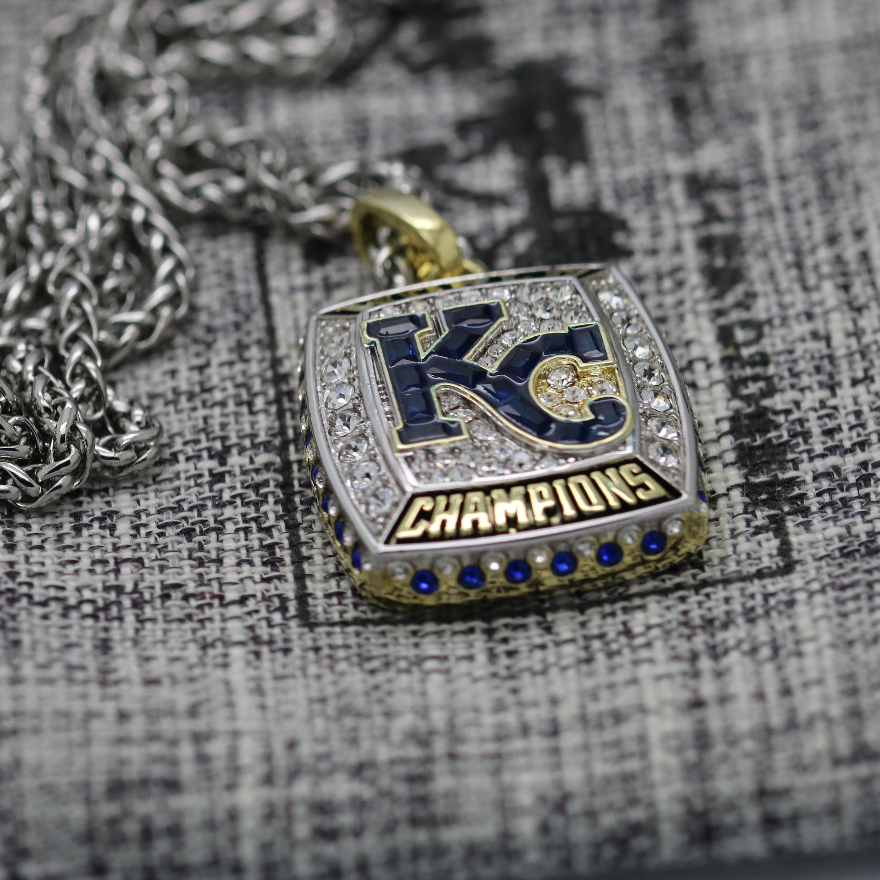 2015 Kansas City Royals World Series Championship Pendant