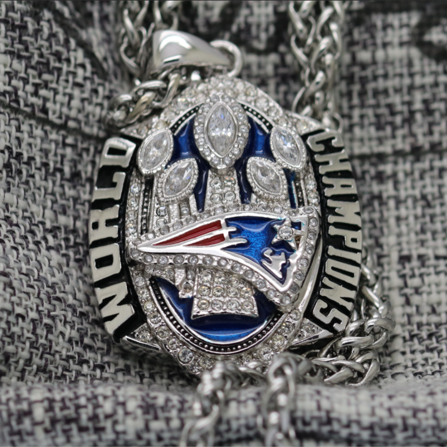 2016 New England Patriots Super Bowl Championship Pendant