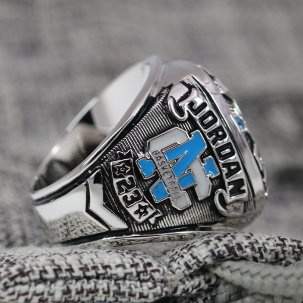1982 North Carolina Tar Heels NCAA Basketball Championship Ring