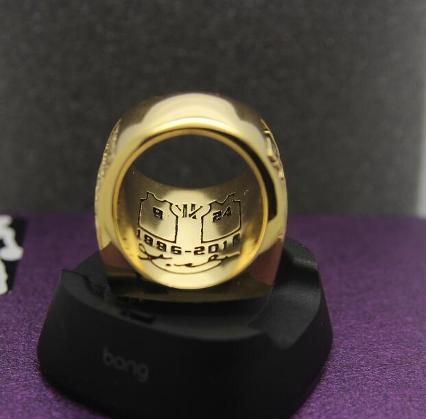 2001 Los Angeles Lakers NBA Basketball Championship Ring