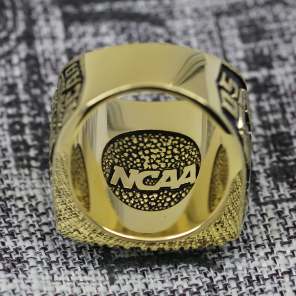 2004 UCONN Huskies NCAA National Championship Ring