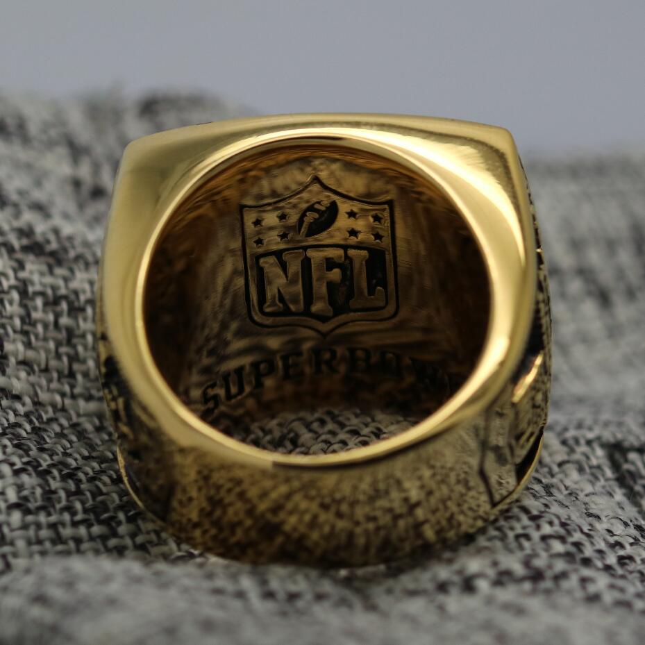 2002 Tampa Bay Buccaneers NFL Super Bowl Championship Ring