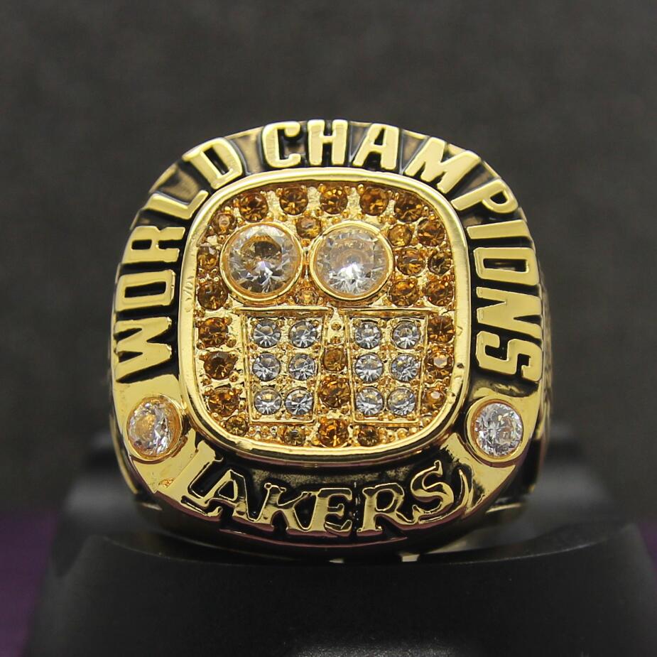 2001 Los Angeles Lakers NBA Basketball Championship Ring