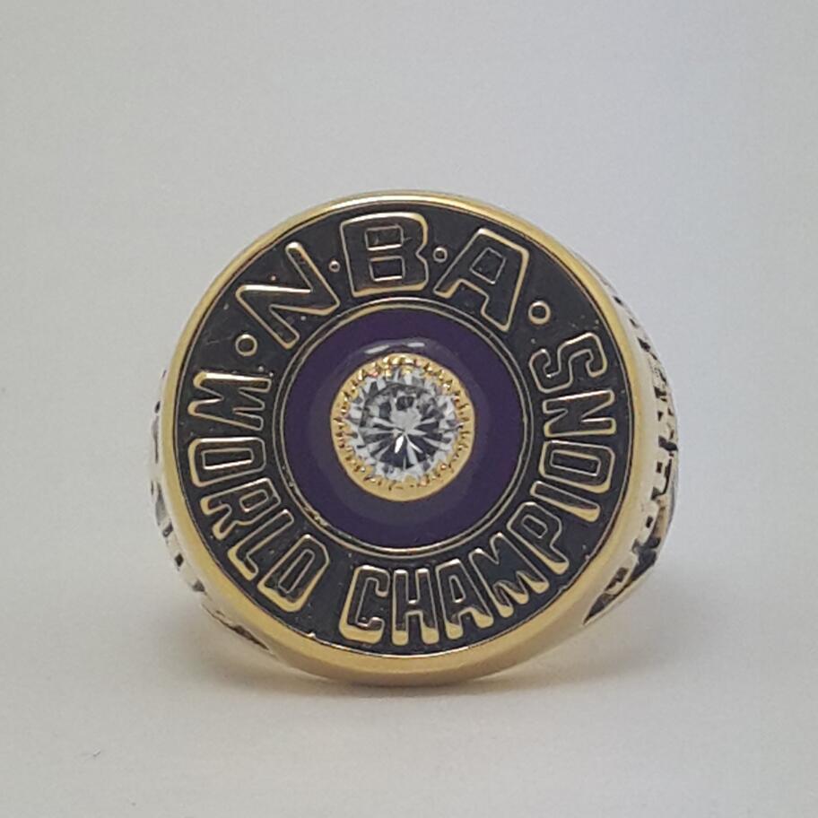1982 Los Angeles Lakers NBA Basketball Championship Ring