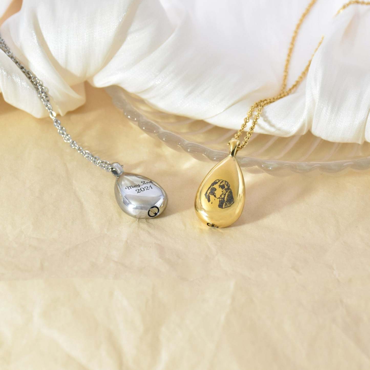 Keep Your Pet's Memory Close - Personalized Teardrop Pet Memorial Jewelry. #PetMemory #TeardropNecklace #PetOwnerGift