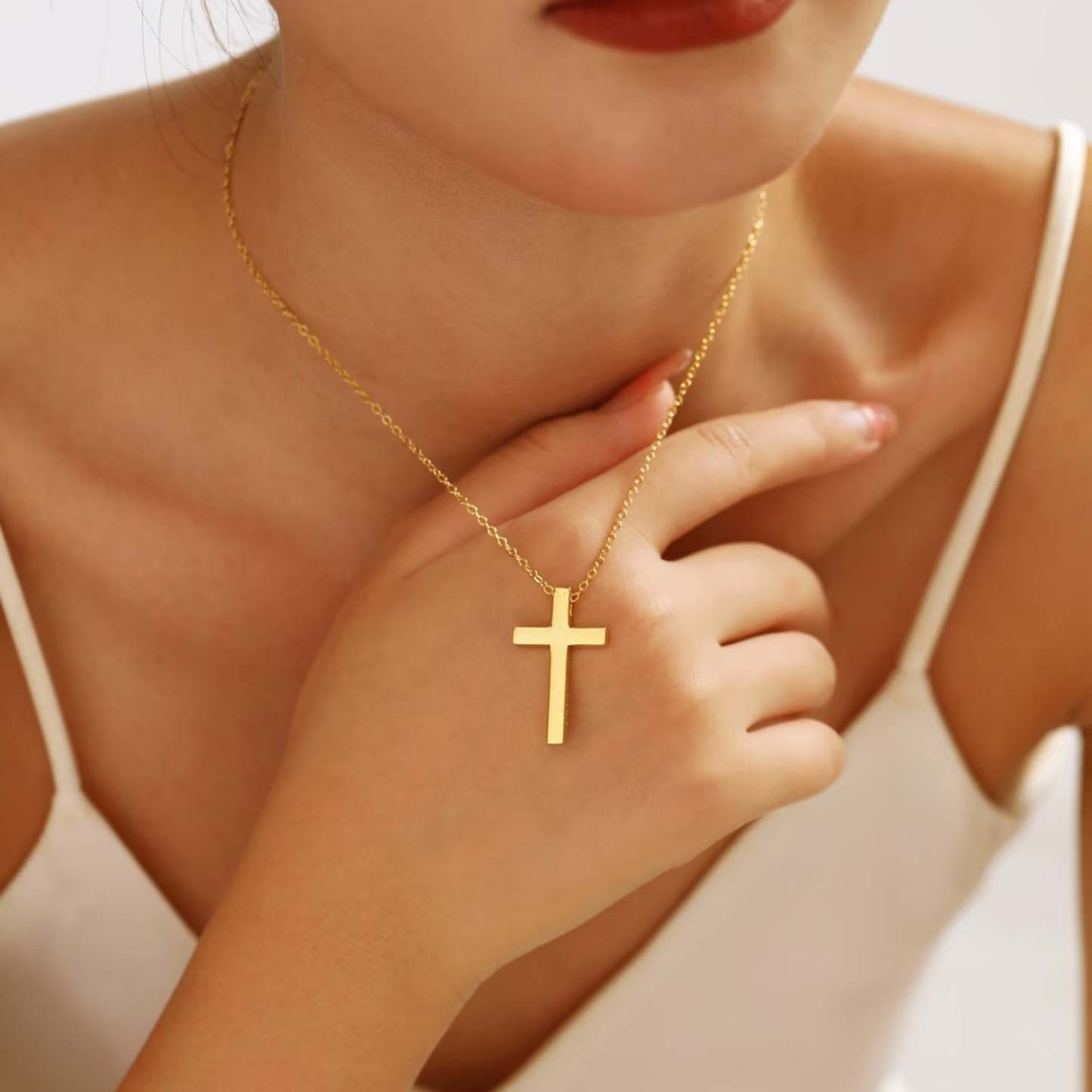 Personalized Gold Cross Necklace – Custom Engraved 18K Gold Plated Christian Cross Pendant Necklace for Women