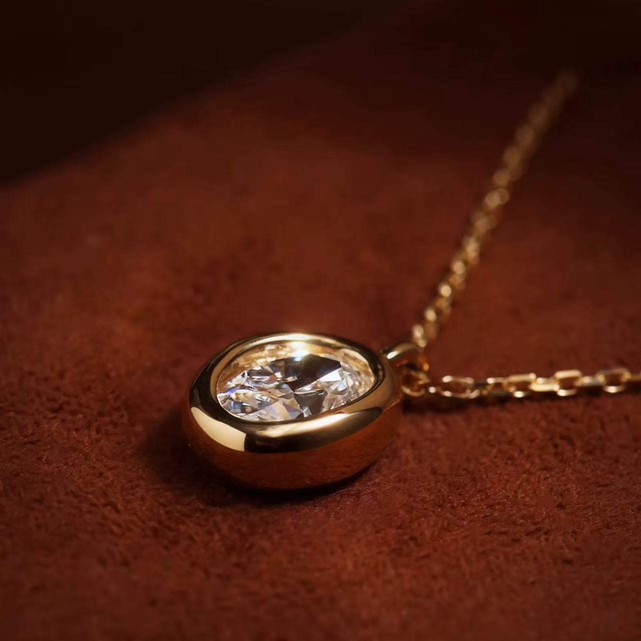 Bathtub Necklace - Lab Grown Diamond