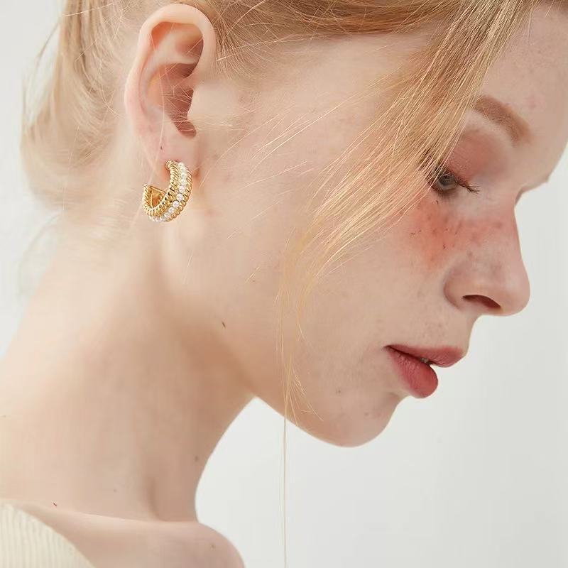Astra Drop Earrings