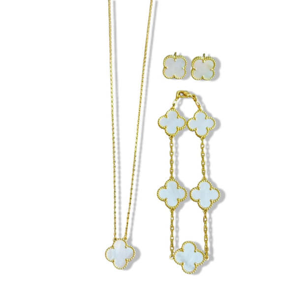 Exquisite 14K Gold-Plated Four-Leaf Clover Jewelry Set: White Centered Necklace, Earrings & Bracelet - Symbol of Luck and Elegance for the Modern Woman