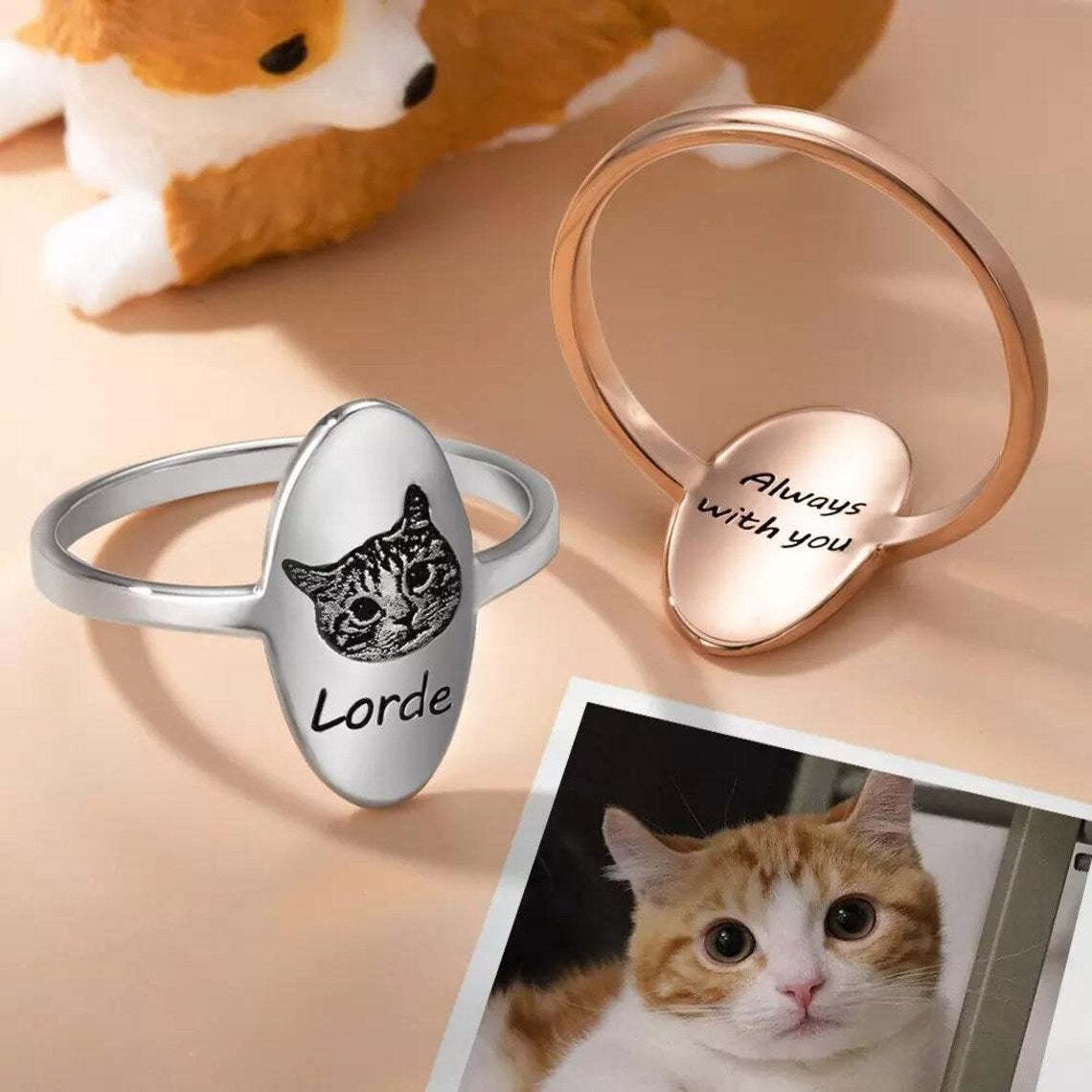 Custom Engraved Pet Portrait Ring – Personalized with Name and Image