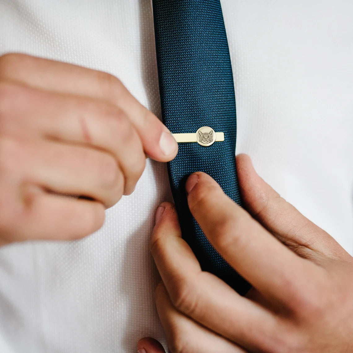 Gold-Tone Custom Cat Face Tie Clip