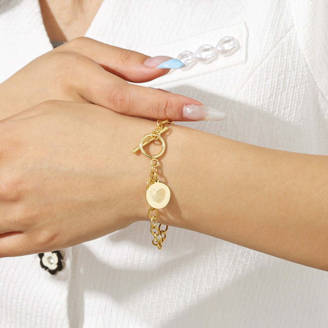 Cherish Life's Moments - Gold-Tone Fingerprint Bracelet, a Personal Touch. #FingerprintBracelet #GoldJewelry #PersonalizedGift