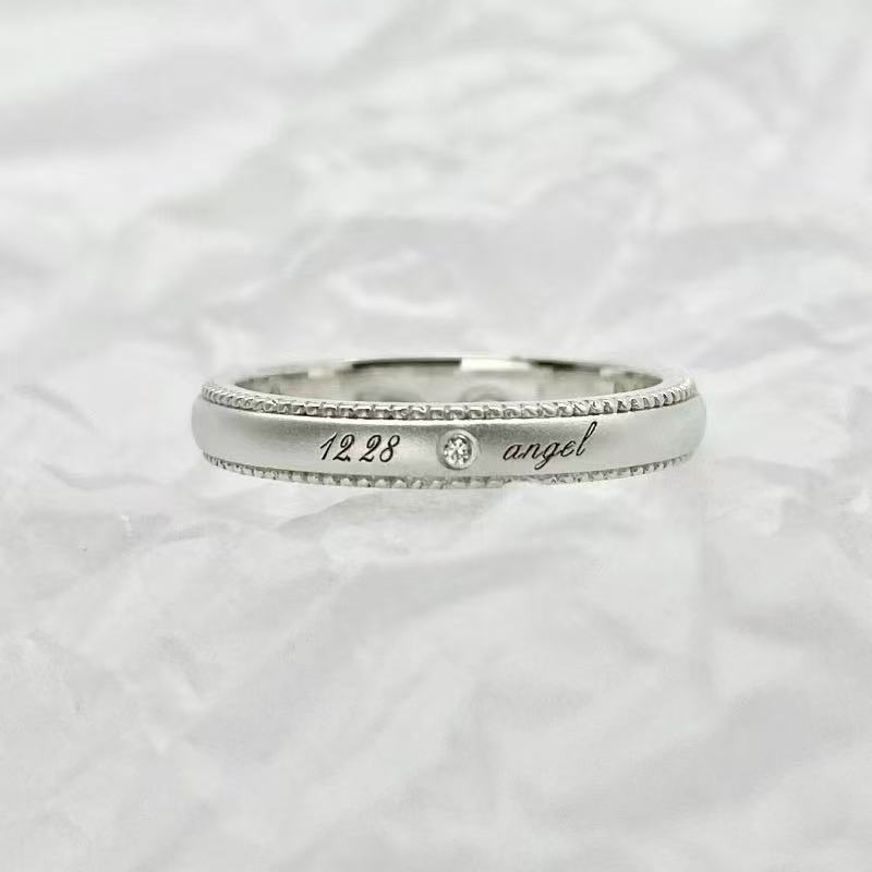 Silver lace edge couple rings with gemstones